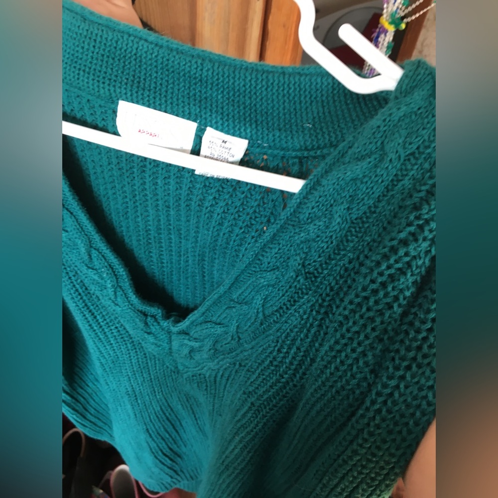 Vintage teal knitted sweater. - Picture 3 of 5
